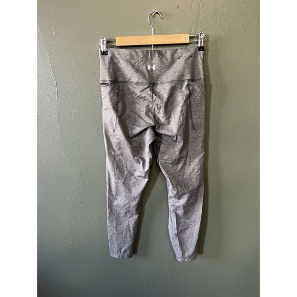 Under Armour Womens Gray Athletic Cropped Leggings Size Medium - Picture 2 of 3